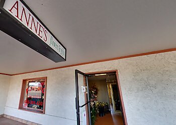 Phoenix Florists Anne's Flowers & Gifts