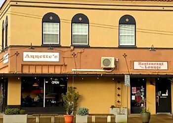 Salem American Restaurants Annette's Westgate