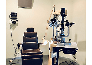 Vallejo Eye Doctors Anthony Agadzi, MD - REDWOOD EYE CENTER