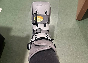 Anthony Valenti, DPM - Lakewood, CO Podiatrists - Treatment Image