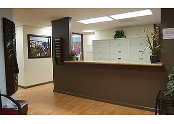 Oxnard Podiatrists Anthony W. Le, DPM - SPECIALTY PODIATRY CENTER