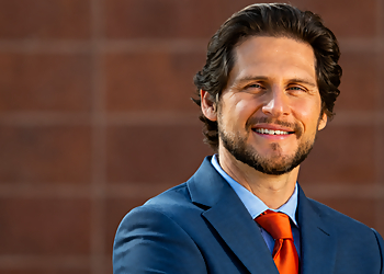 Anton M. Kushnaryov, MD - NORTH COUNTY EAR, NOSE & THROAT, HEAD & NECK SURGERY Anton M. Kushnaryov, MD - Oceanside, CA Ent Doctors - Doctor Portrait Image