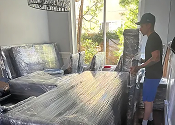 Antonio’s Moving Services LLC - Ontario, CA Moving Companies - Team Working Image