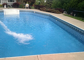 3 Best Pool Services in Milwaukee, WI - Expert Recommendations