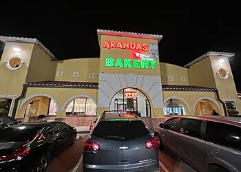 Houston Cakes Arandas Bakery