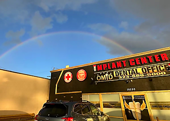 Ardy Hakhamian DDS, MPH.D - OMID DENTAL - South Gate, CA Cosmetic Dentists - Clinic Exterior Image