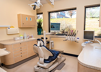 Allentown Cosmetic Dentists Ari Forgosh, DMD - GREEN HILLS FAMILY & COSMETIC DENTISTRY