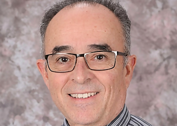 Armando Franco, MD - Moreno Valley, CA Primary Care Physicians - Doctor Portrait Image