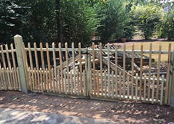 Columbus Fencing Contractors Armstrong Fence
