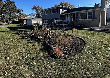 Chicago Landscaping Companies Arts Landscaping & Maintenance LLC