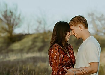 Wichita Wedding Photographers Ashley Chin Photography LLC