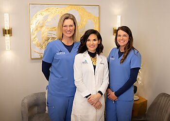 Jackson Dermatologists Ashley Emerson, MD - SOLSTICE DERMATOLOGY