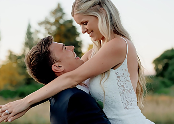 Salem Videographers Ashley Renee Studios