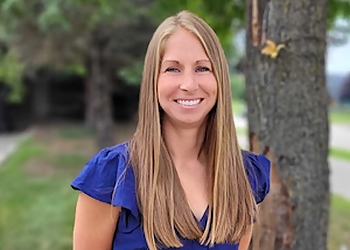 Ashley Valencic, OD - ASHWORTH VISION CLINIC Des Moines Pediatric Optometrists image 1