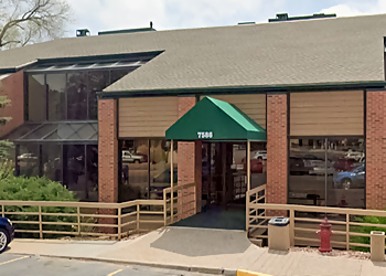 Lakewood Pediatric Optometrists Ashley Zimmerman OD - FAMILY VISION CARE LAKEWOOD