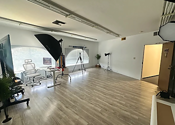 Atlas Studios Pro - San Jose, CA Portrait Photographers - Office Interior Image