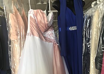 Bakersfield Dry Cleaners Atriano's Cleaners