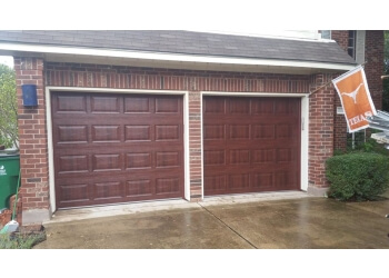 3 Best Garage Door Repair in Austin, TX - AustinGarageDoorMechanics Austin TX 2