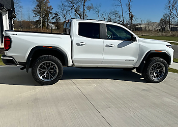 Auto Collision Service - Fort Wayne, IN Auto Body Shops - Car Image