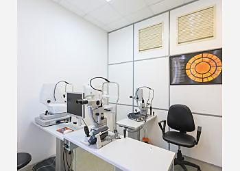 Salinas Pediatric Optometrists Avani Patel, OD - PATEL VISION GROUP