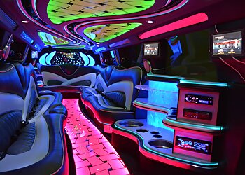 Aurora Limo Service Avital Chicago Limousine and Party Bus