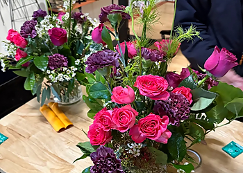 Awesome Blossom Floral Design - Reno, NV Florists - Floral Arrangement Image
