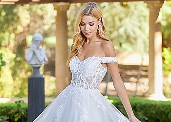 Bakersfield Bridal Shops B'Diva Today