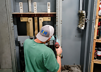 B&M Electrical Services - Santa Clarita, CA Electricians - On-Site Service Image