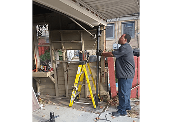 3 Best Garage Door Repair in Detroit, MI - Expert Recommendations 3 Best Garage Door Repair in Detroit, MI - Expert Recommendations