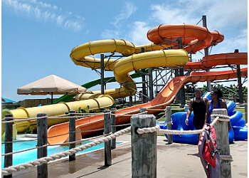 Bahama Beach Waterpark in Dallas - ThreeBestRated.com