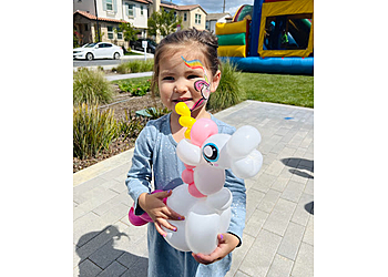 Balloonigami Anaheim Face Painting image 1