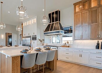 Lubbock Custom Cabinets B and S Wood Working, Inc.