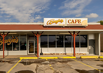 Topeka Cafe Banjo's Cafe