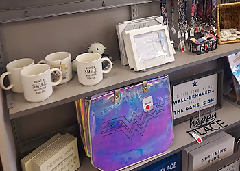 Charlotte Gift Shops Banner's Hallmark Shop