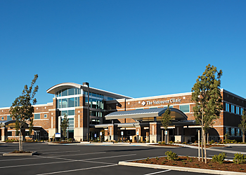 Vancouver Gastroenterologists Banny Wong, MD - VANCOUVER CLINIC