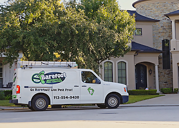 Barefoot Mosquito & Pest Control - Richardson, TX Pest Control Companies - Truck Image
