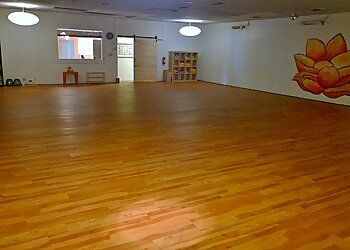 Little Rock Yoga Studios Barefoot Studio