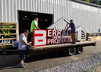 Milwaukee Sign Companies Bauer Sign Company