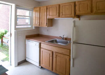 Bay Meadow Apartments - Springfield, MA Apartments For Rent - Apartment Interior Image