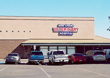 Three creeks hot sale veterinary clinic