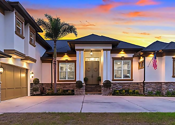 St Petersburg Commercial Photographers Bear Karry Productions, LLC