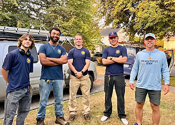 Tacoma Gutter Cleaners Beautiful Day Cleaning Co.