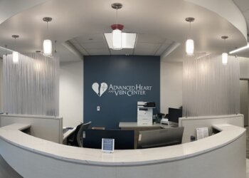 Thornton Cardiologists Behzad Molavi, MD, FACC, FSCAI - ADVANCED HEART AND VEIN CENTER