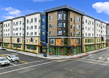 Bellara Senior Living Hayward Assisted Living Facilities image 1