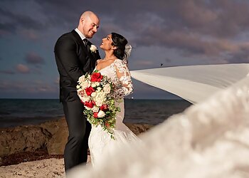 Miami Videographers Bells and Whistles