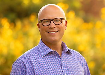Ben Doke, MD - Midland, TX Gynecologists - Doctor Portrait Image