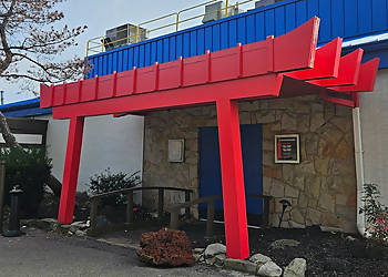 Benihana - Pittsburgh, PA Japanese Restaurants - Restaurant Entrance Image