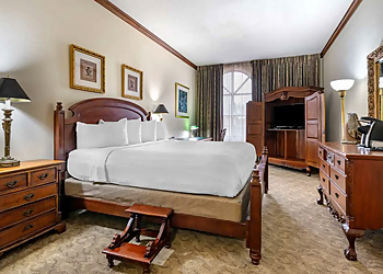 Best Western Gateway Grand - Gainesville, FL Hotels - Hotel Room Image