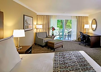 Fremont Hotels Best Western Plus Garden Court Inn