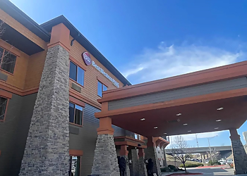 Best Western Plus KC Speedway Inn & Suites Kansas City Hotels image 1